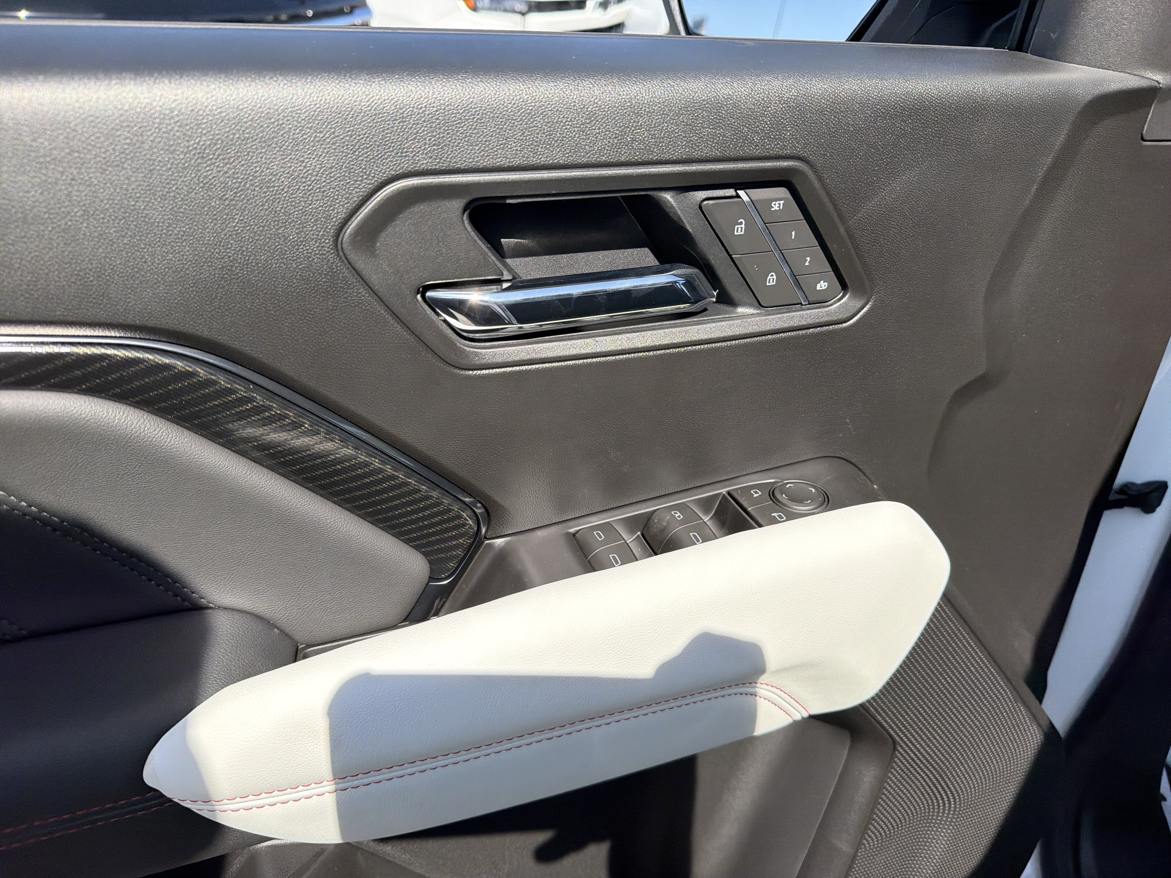New 2026 GMC Canyon AT4X AWD/4WD image 16