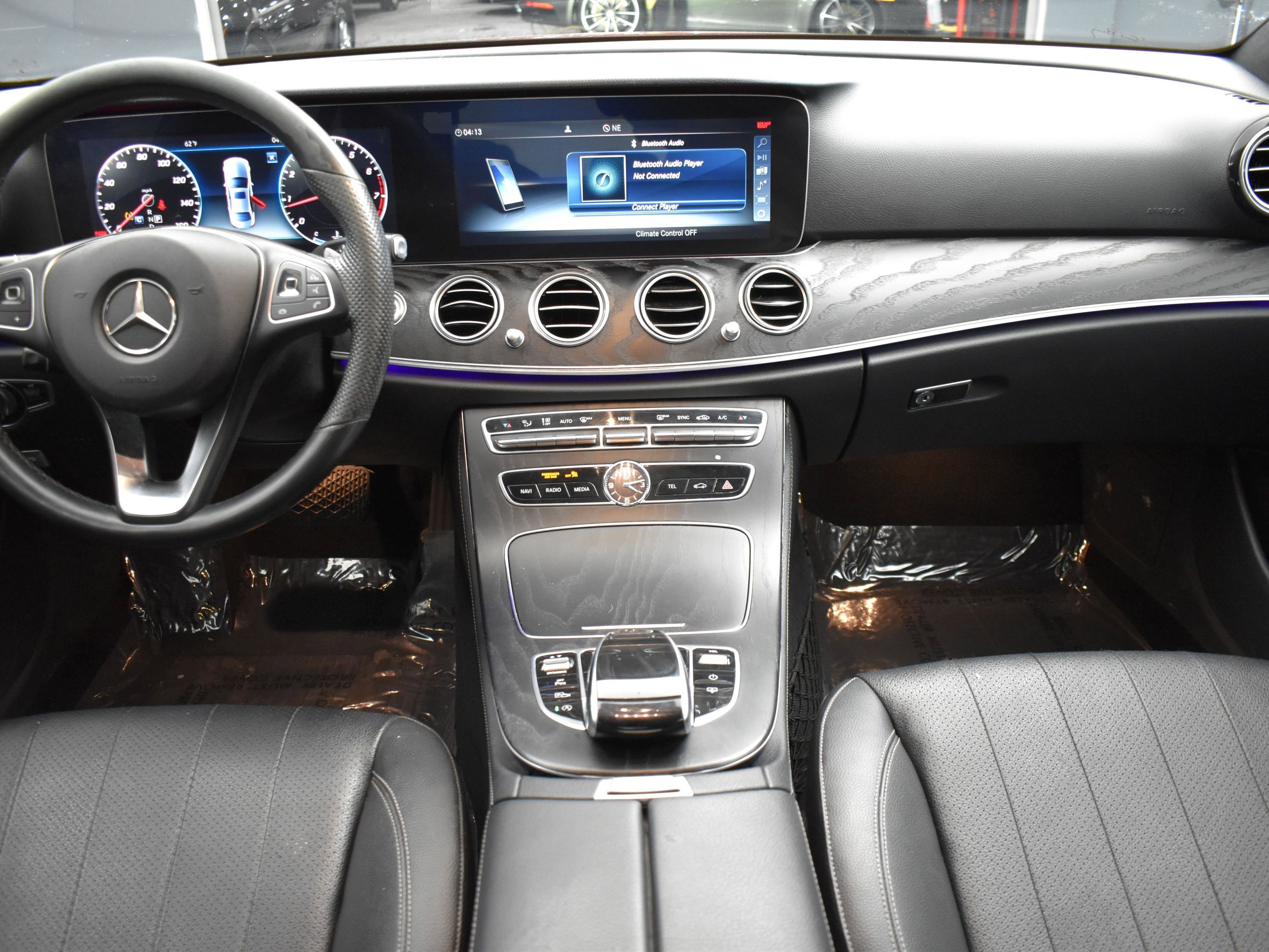 Used 2018 Mercedes-Benz E 300 4MATIC w/ Premium 2 Package image 14