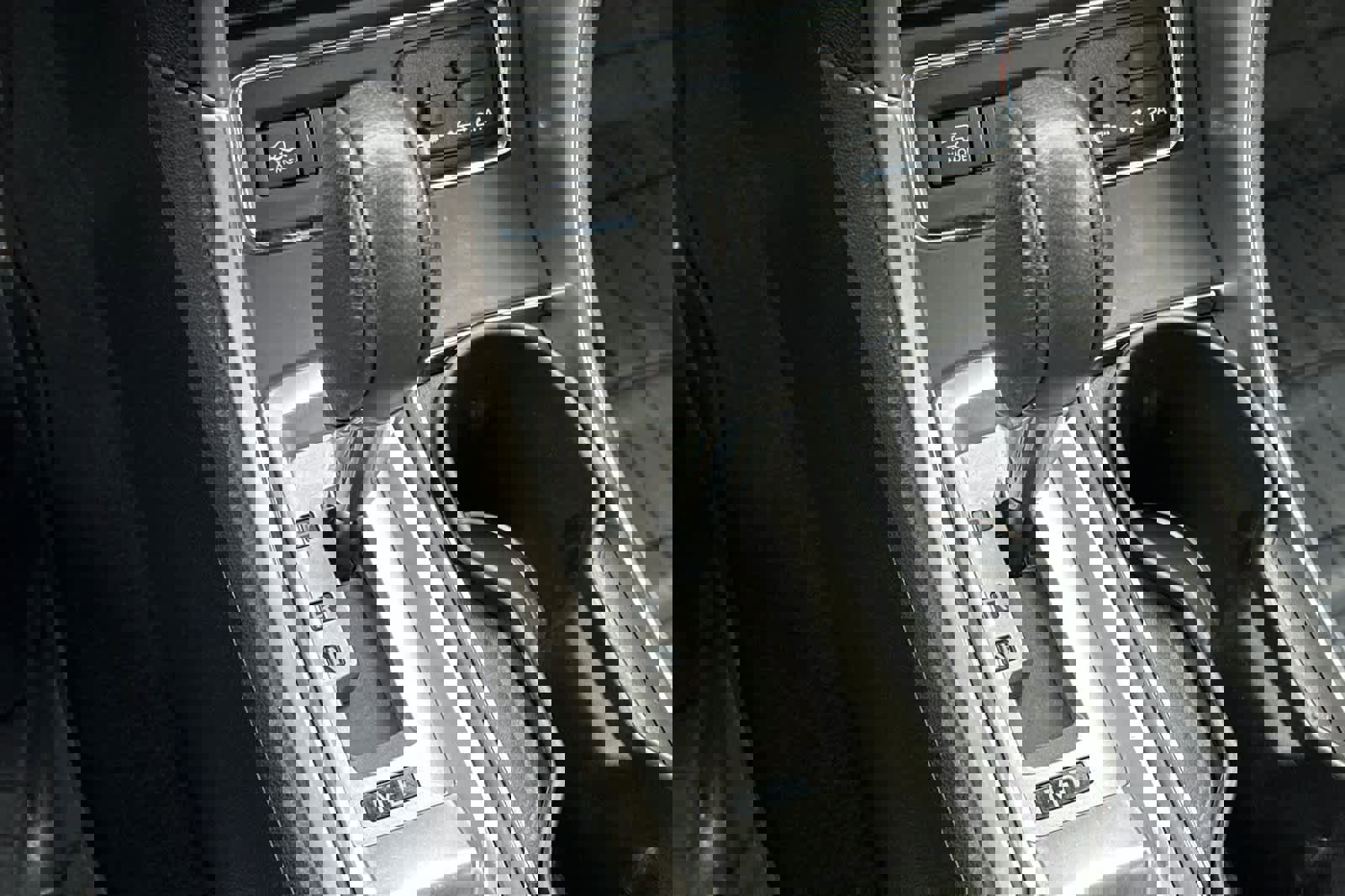 Used 2021 Subaru Ascent Premium w/ Convenience Package image 21