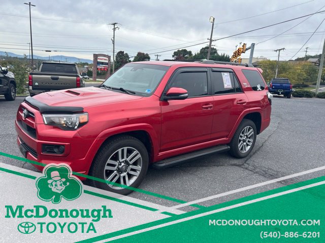 Used 2022 Toyota 4Runner TRD Sport w/ Technology Package AWD/4WD image 1