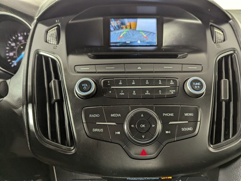 Used 2017 Ford Focus SE image 13