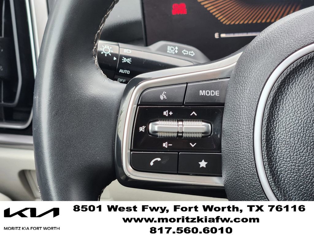 Certified 2025 Kia Sorento S FWD image 26