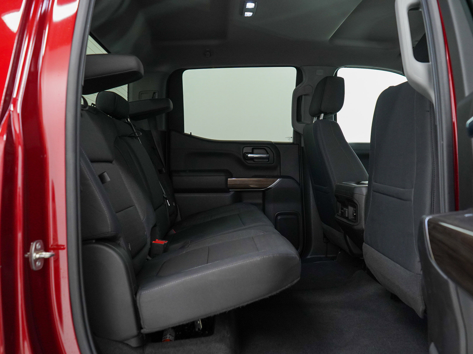 Used 2019 Chevrolet Silverado 1500 LT Trail Boss image 10