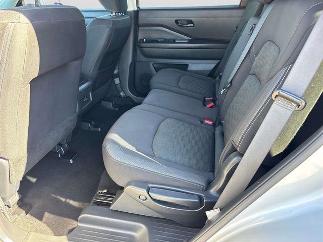 Certified 2023 Nissan Pathfinder S image 9