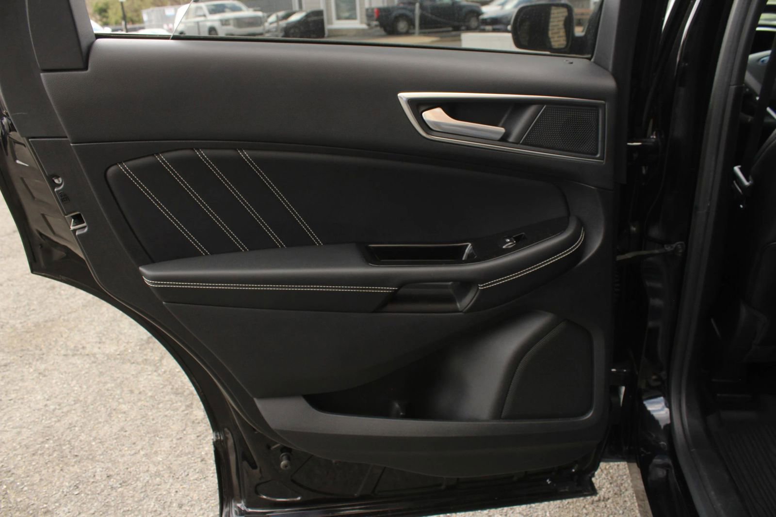 Used 2019 Ford Edge ST w/ Equipment Group 401A image 21