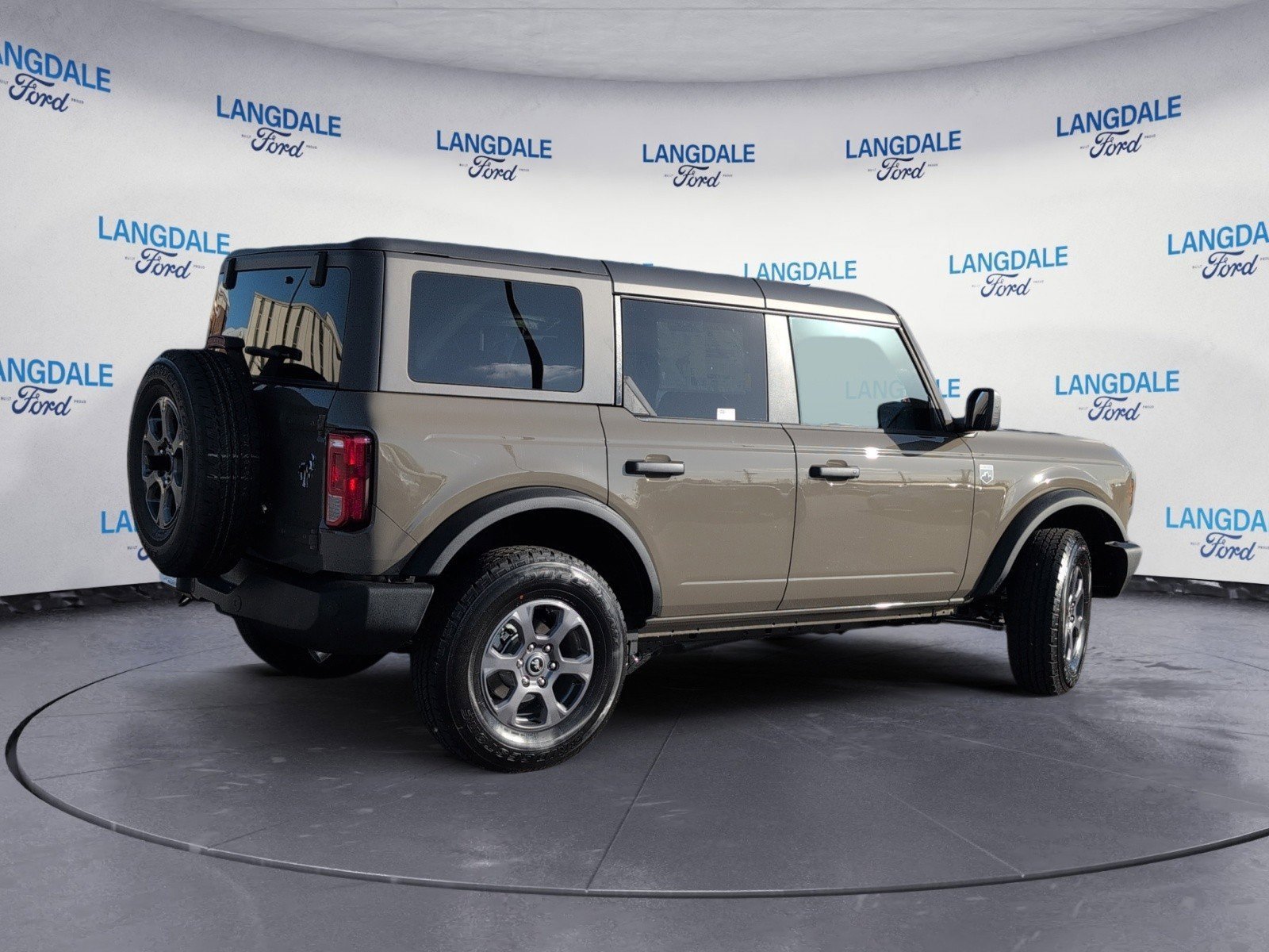 New 2025 Ford Bronco Big Bend image 4
