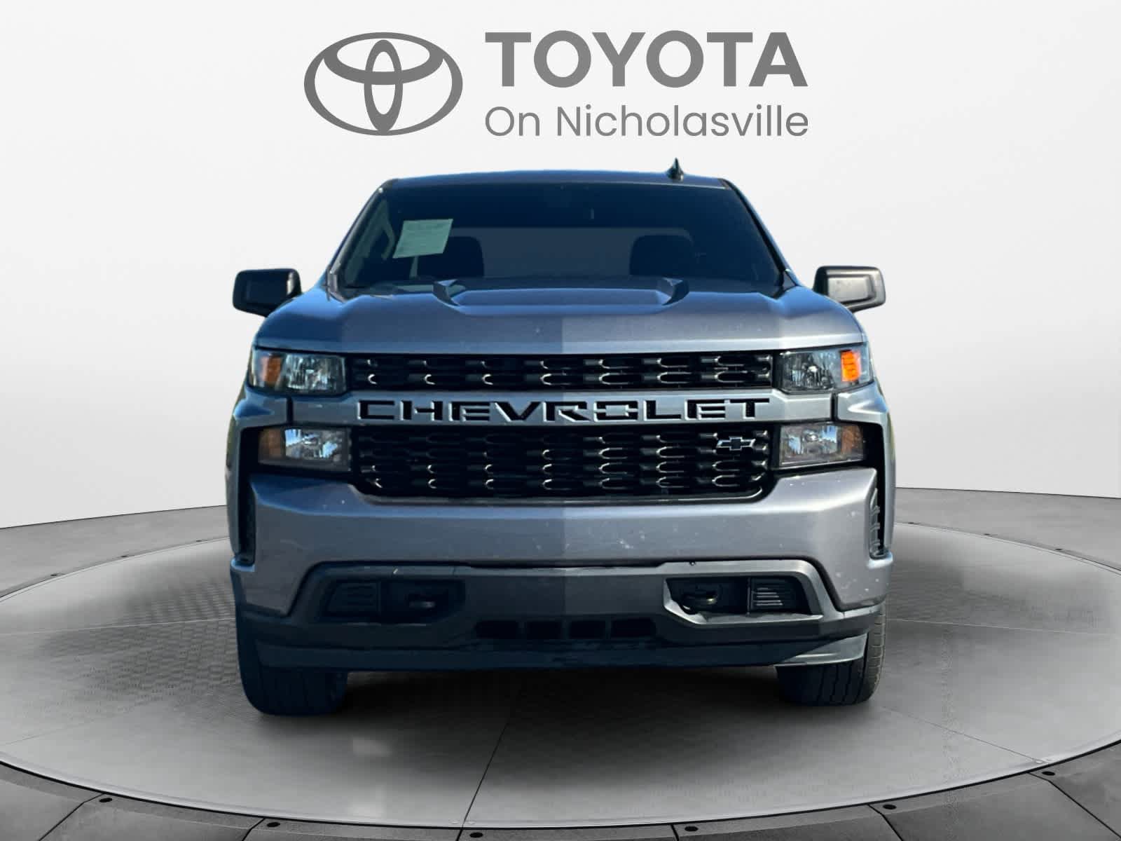 Used 2021 Chevrolet Silverado 1500 Custom w/ LPO, Dark Essentials Package AWD/4WD image 9