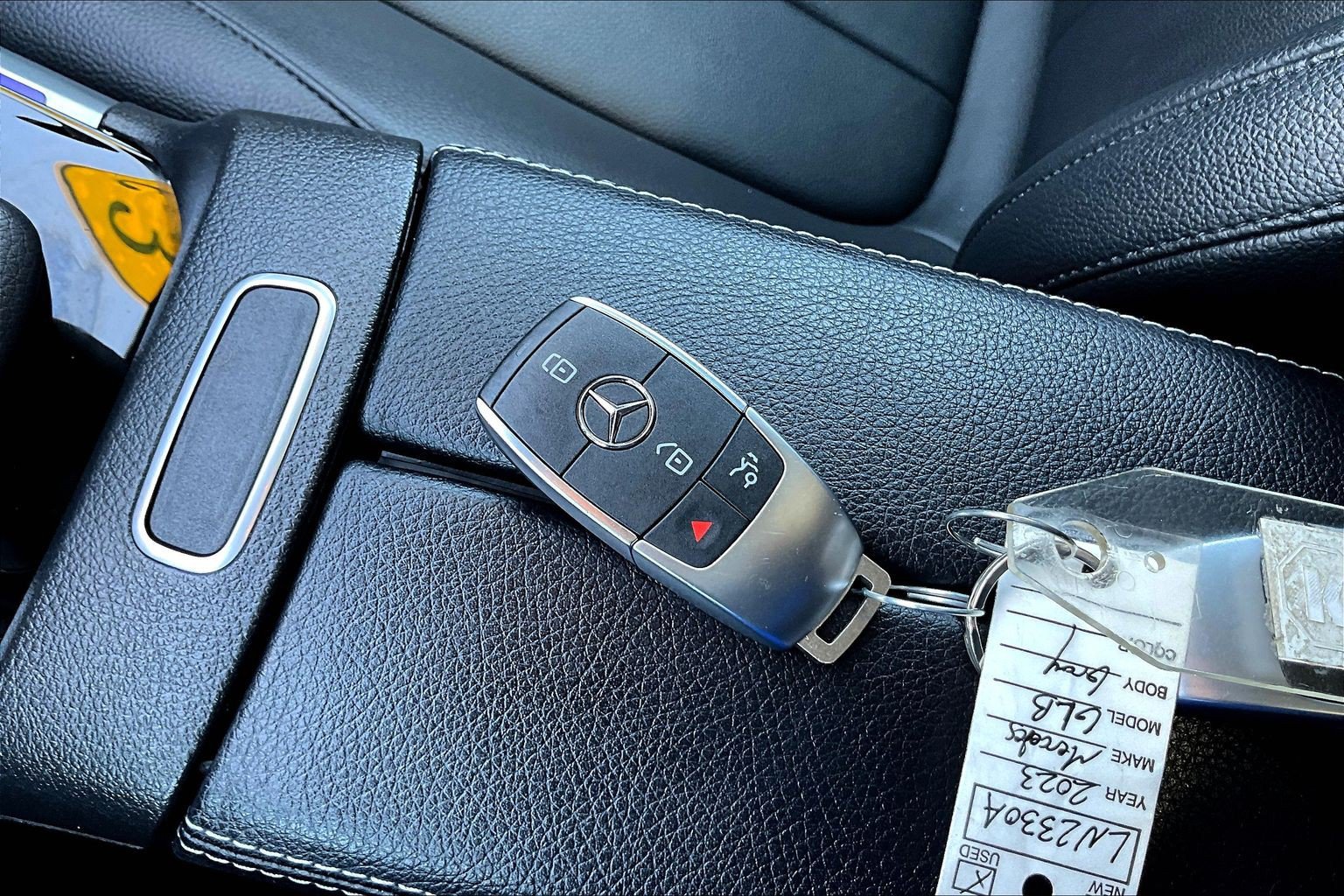 Used 2023 Mercedes-Benz GLB 250 4MATIC image 10