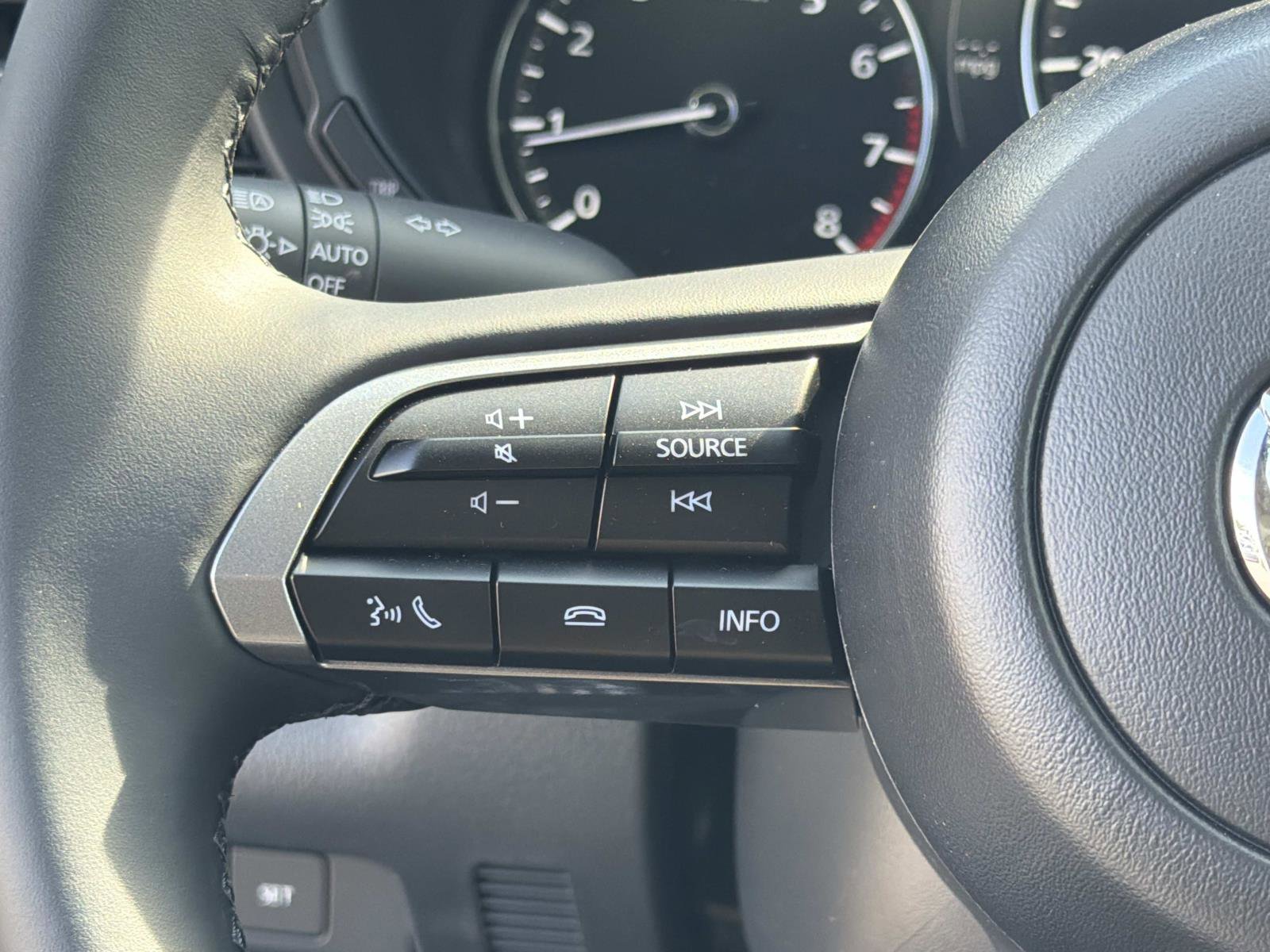 New 2026 MAZDA CX-30 AWD 2.5 S w/ Select Sport Pkg image 9