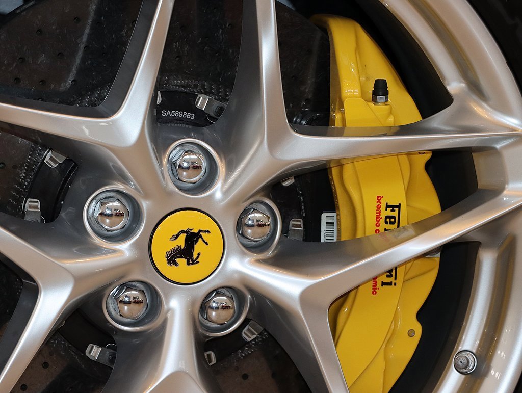Certified 2021 Ferrari Roma image 73