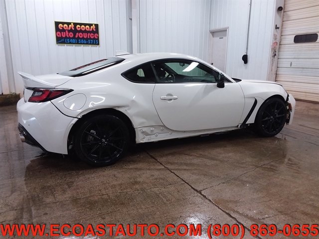 Used 2022 Toyota GR86 Premium w/ ALL Weather Mat Package (TMS) RWD image 6