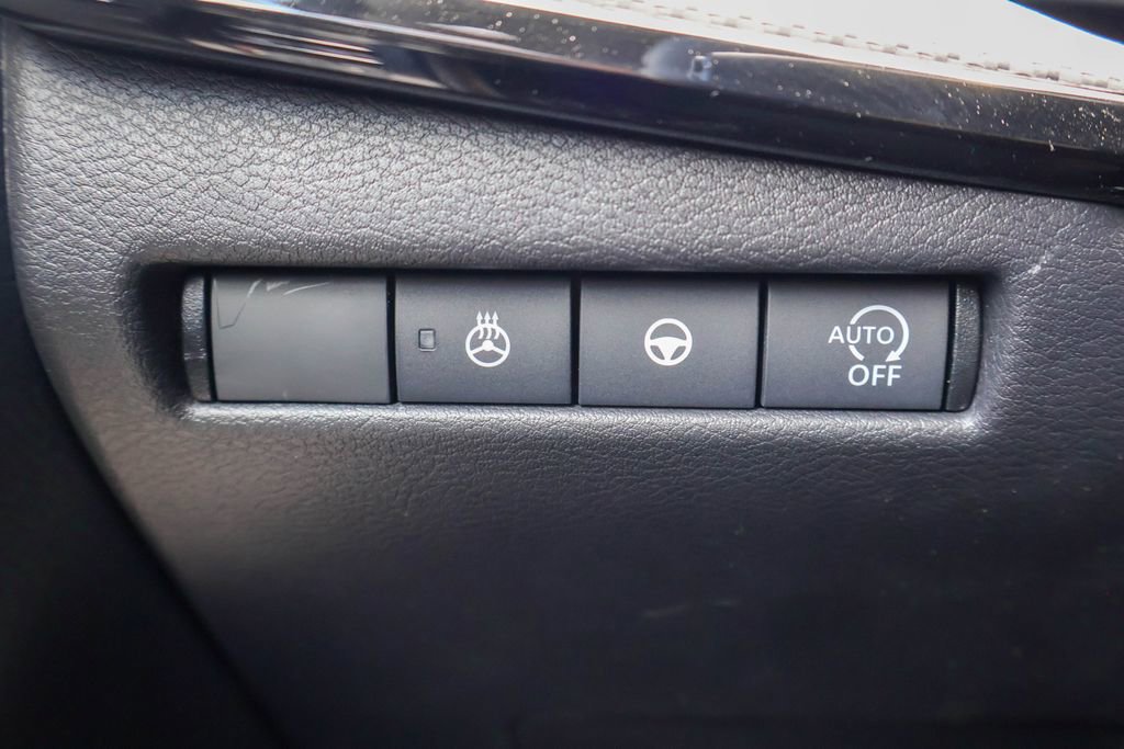 New 2026 Nissan Kicks SR image 16