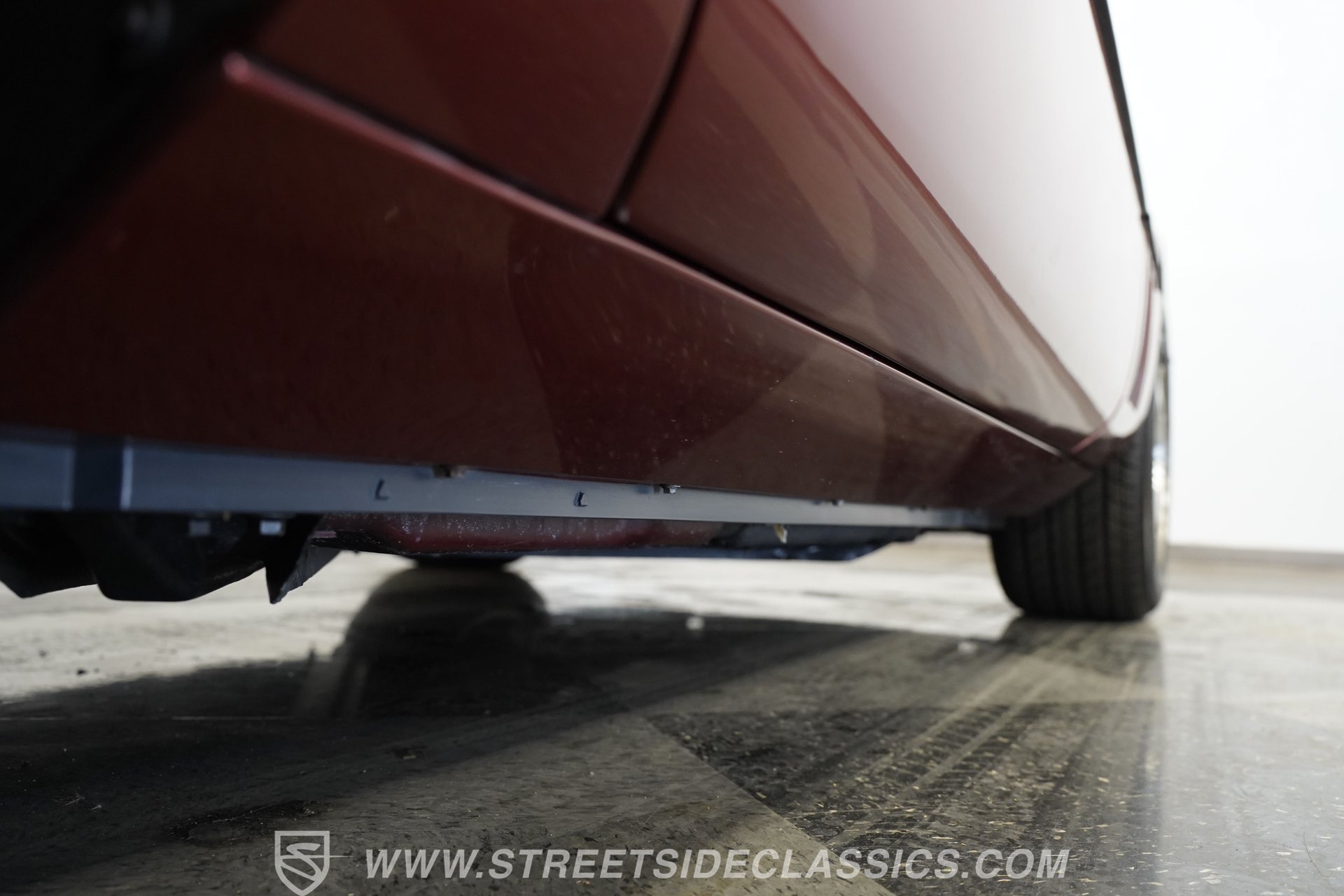 Used 1987 Chevrolet Corvette Convertible RWD image 38