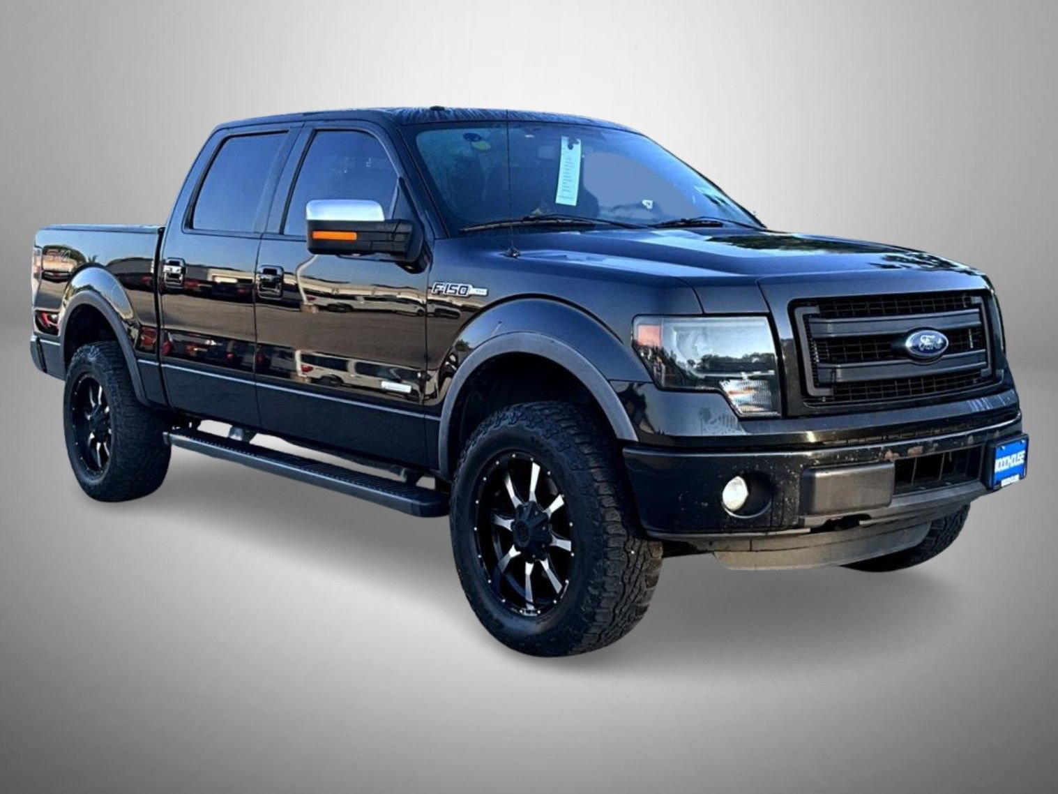 Used 2014 Ford F150 FX4 w/ Equipment Group 402A Luxury AWD/4WD image 3