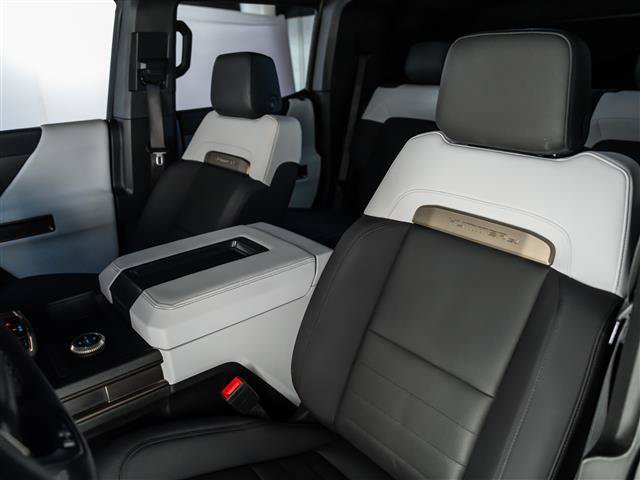Used 2024 GMC Hummer EV 2X w/ LPO, Sport Package AWD/4WD image 5