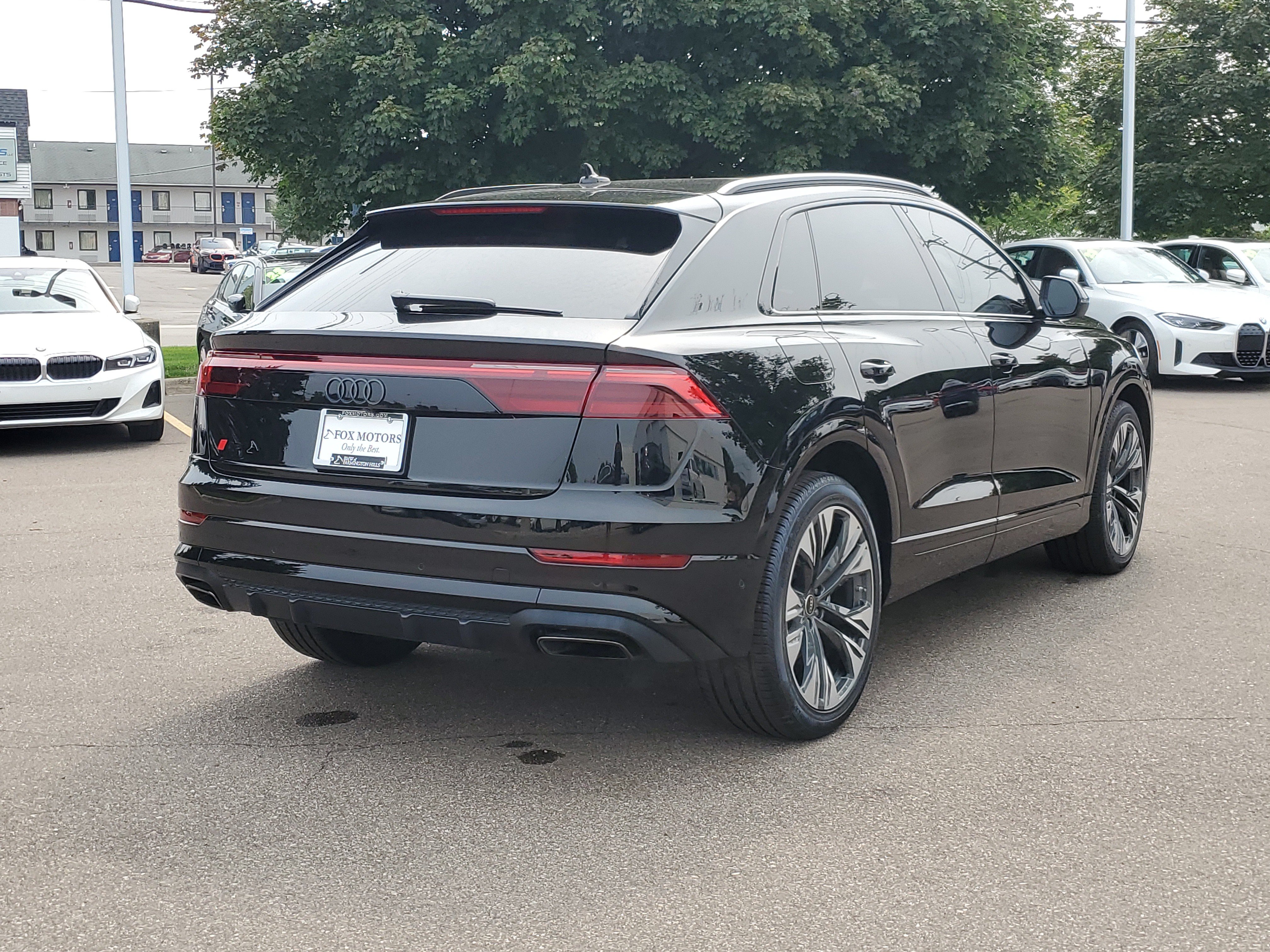 Used 2025 Audi Q8 Prestige AWD/4WD image 5