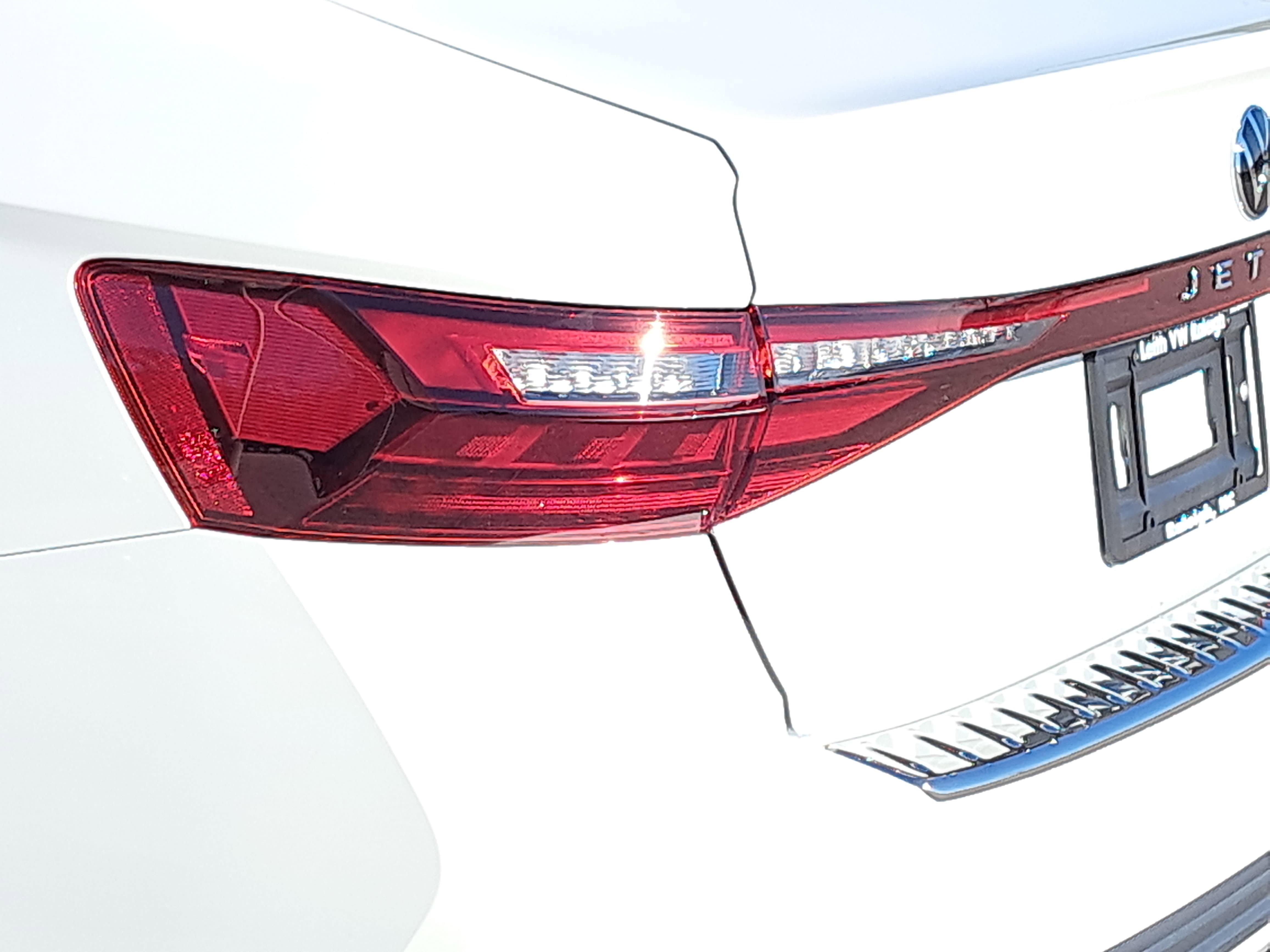 New 2026 Volkswagen Jetta SE FWD image 31