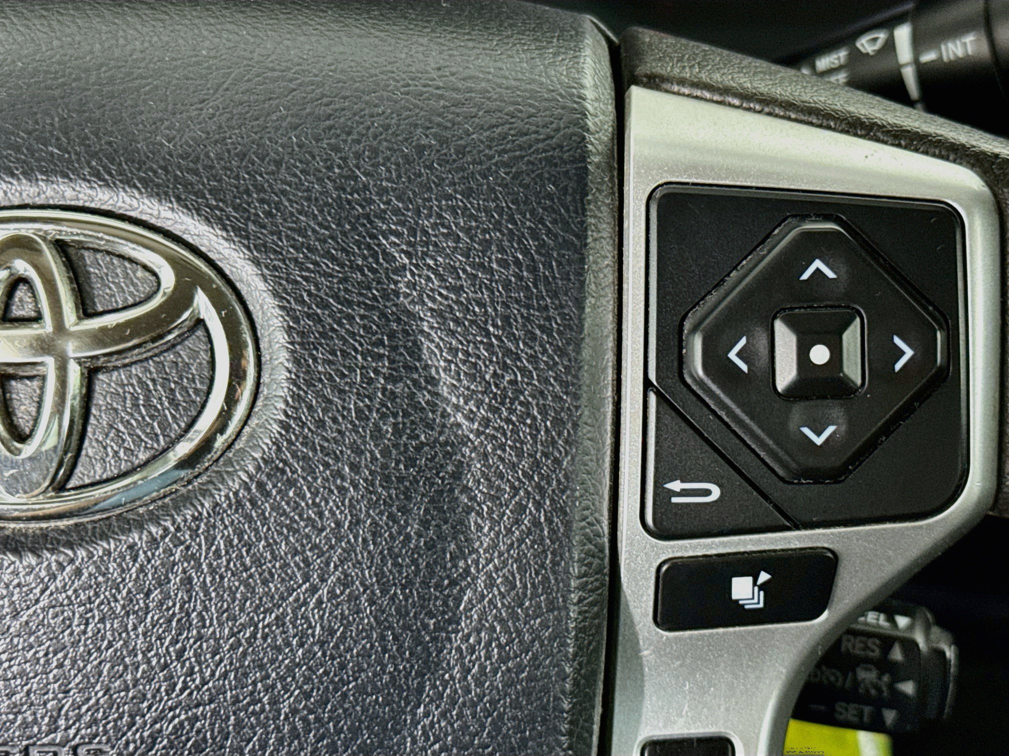 Used 2019 Toyota Tundra SR5 RWD image 13