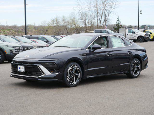 New 2026 Hyundai Sonata SEL AWD/4WD image 2