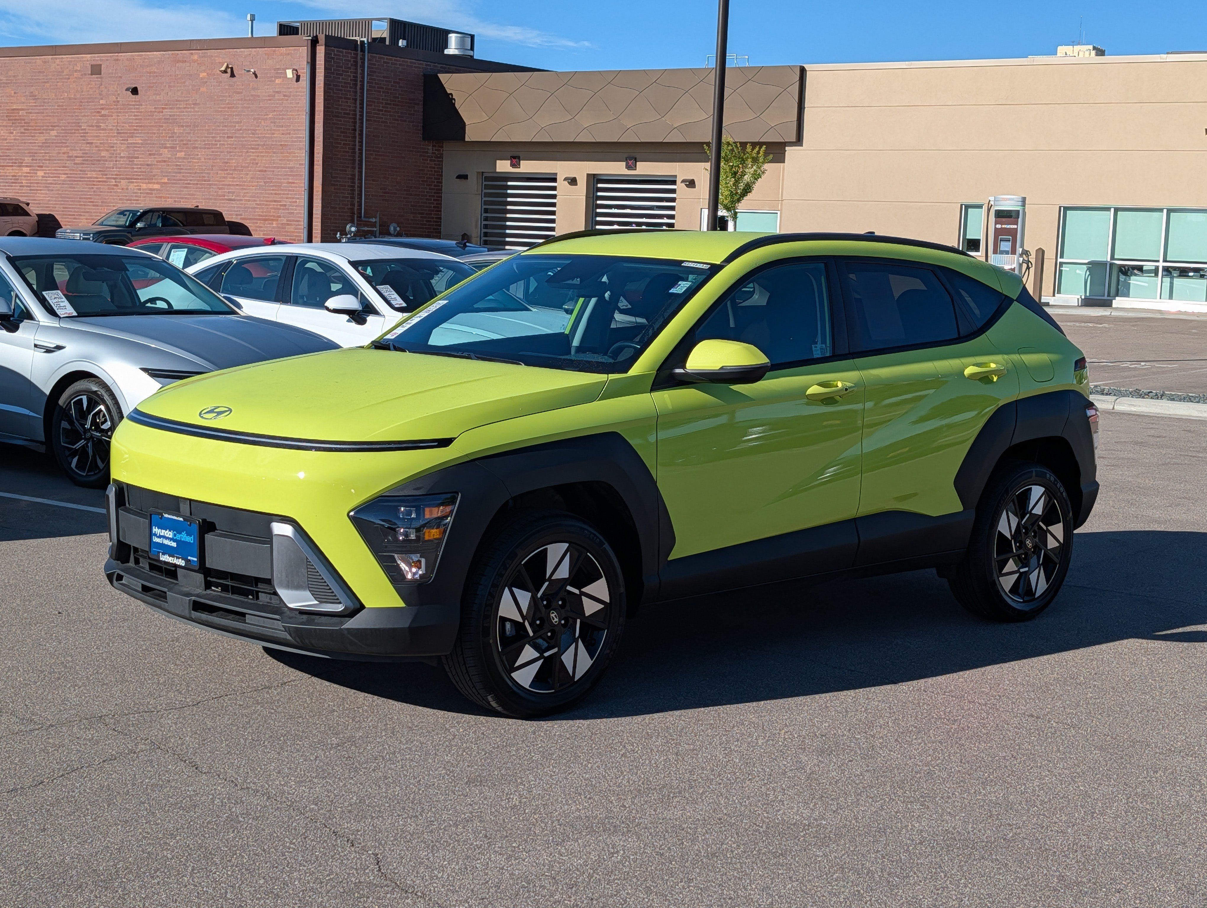 Certified 2024 Hyundai Kona SEL AWD/4WD image 3