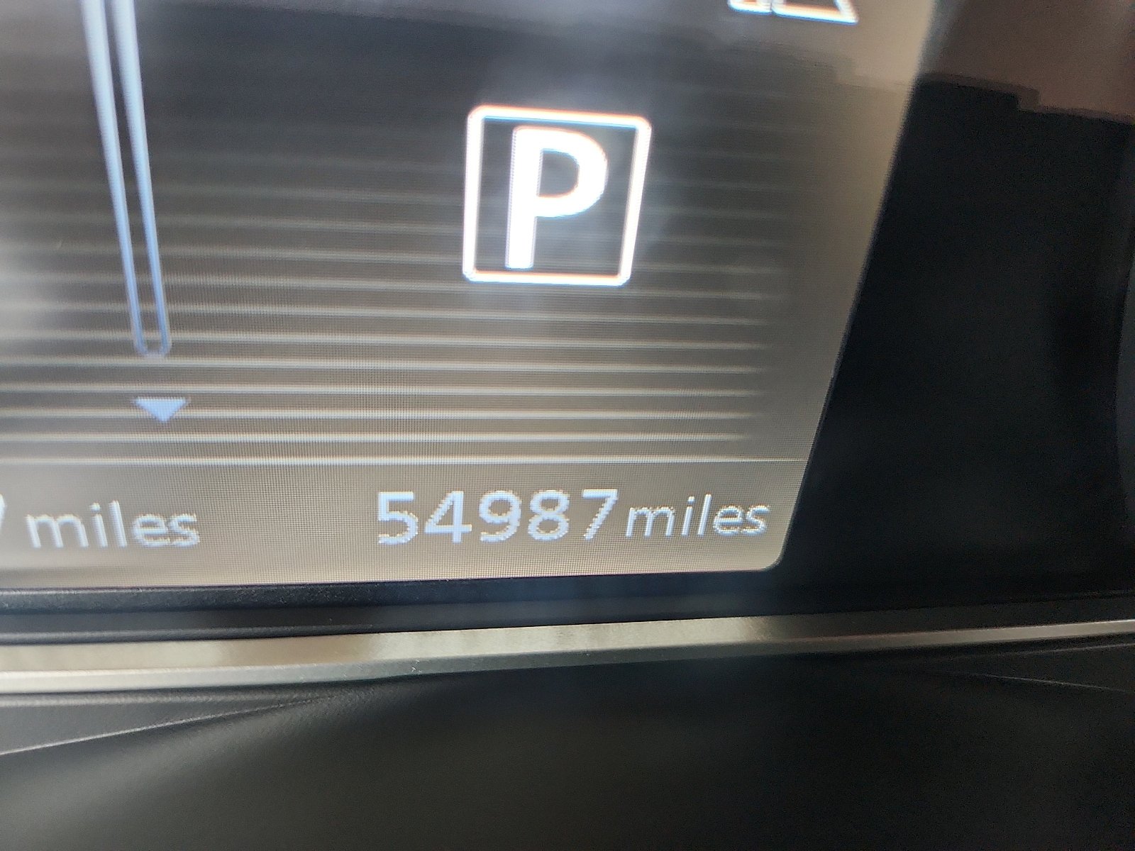 Used 2024 Nissan Versa SV w/ Trunk Package FWD image 20