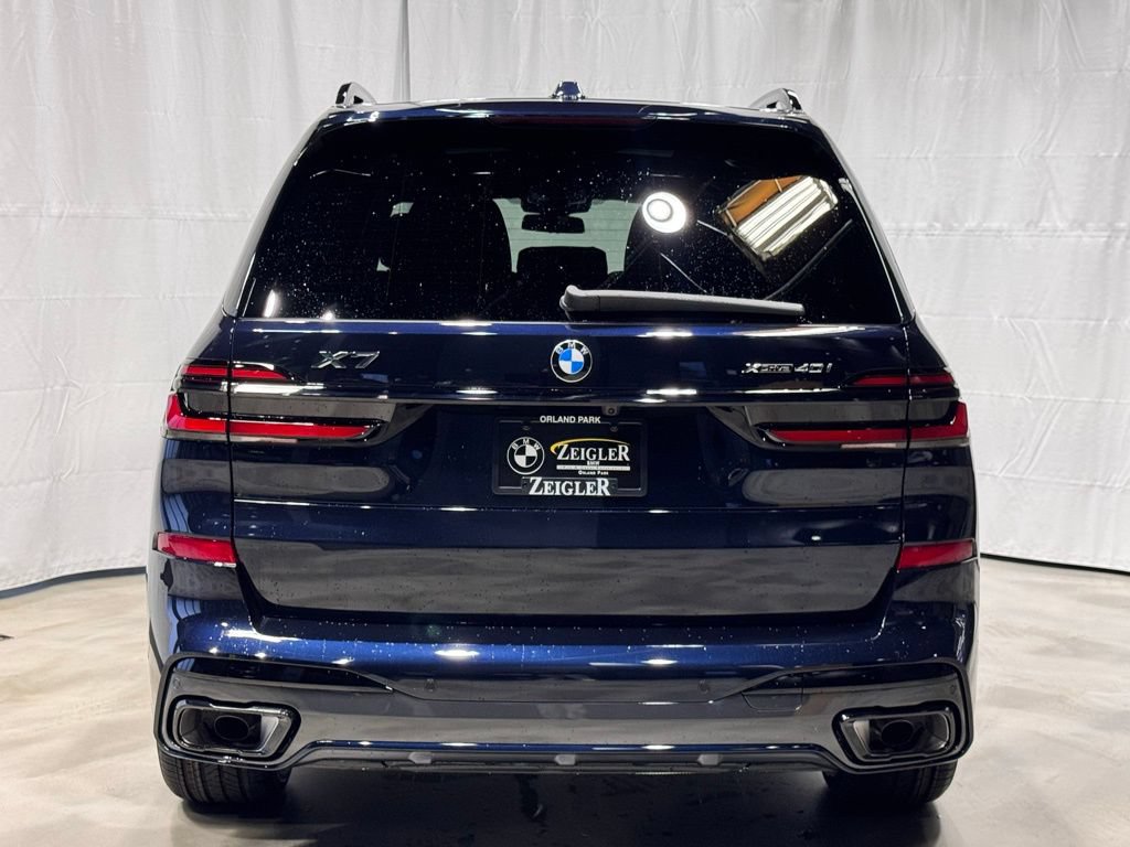 Used 2026 BMW X7 xDrive40i w/ M Sport Package AWD/4WD image 5