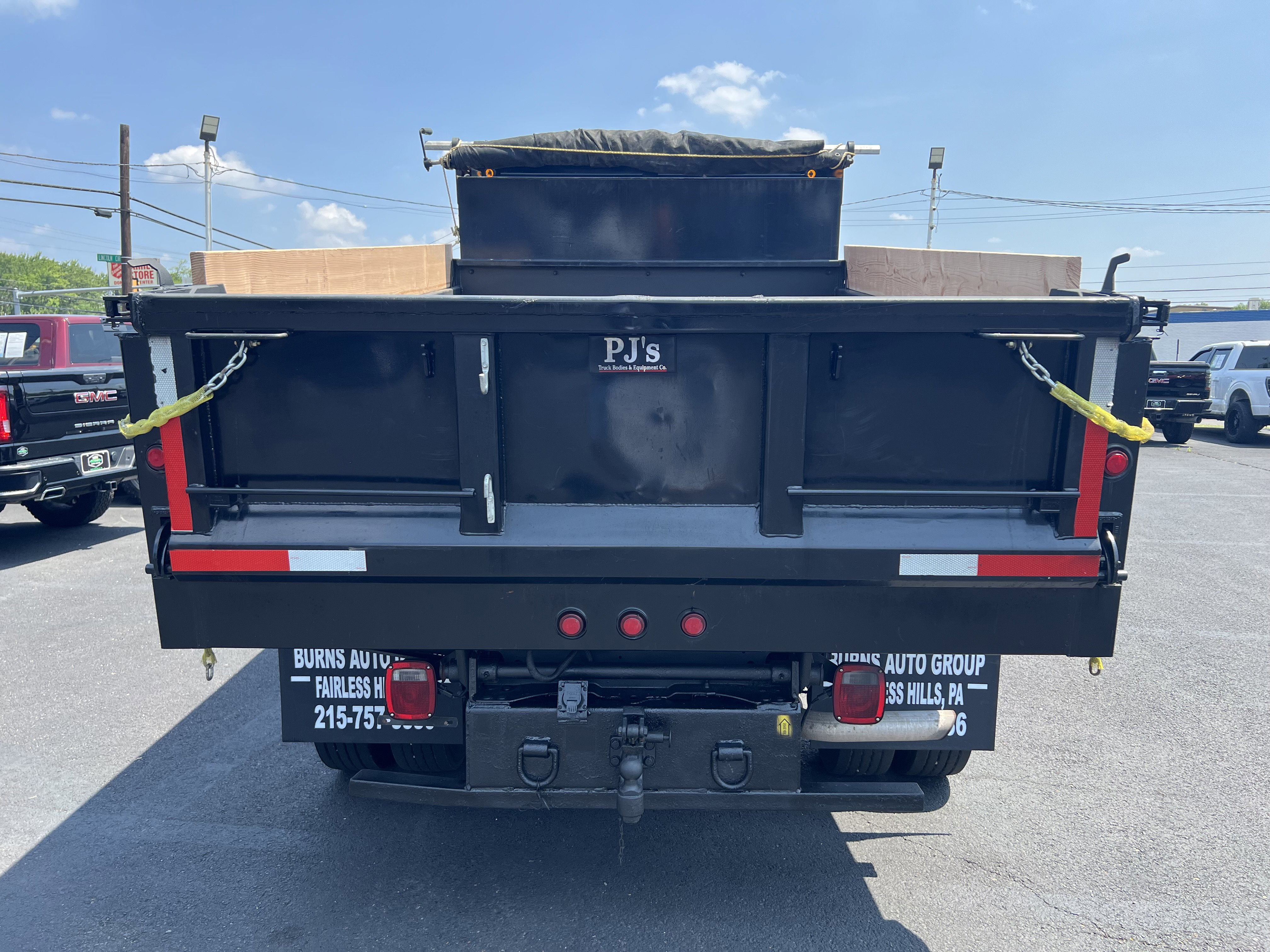 Used 2022 Ford F450 XL w/ Power Equipment Group image 5