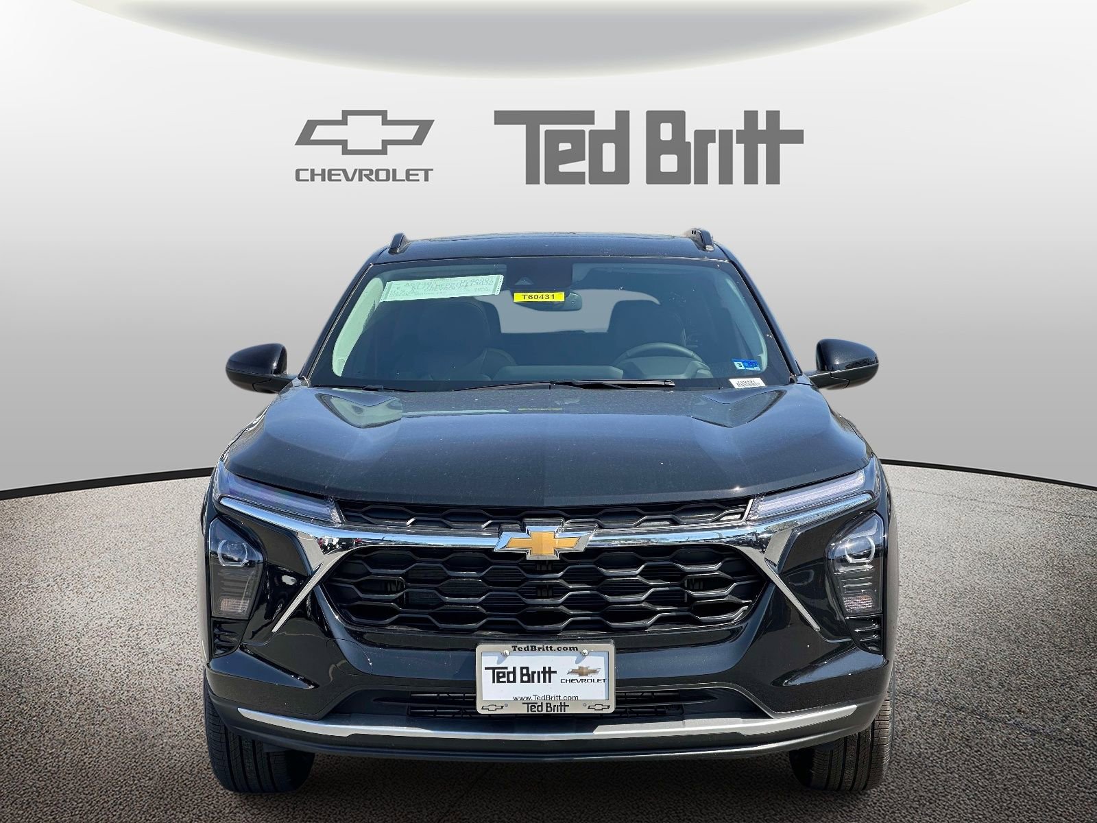 New 2026 Chevrolet Trax LT w/ Sunroof Package FWD image 2