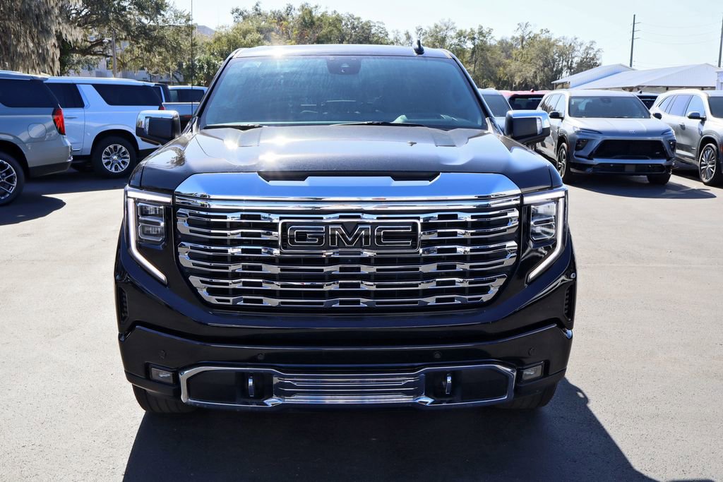 Certified 2025 GMC Sierra 1500 Denali w/ Denali Reserve Package image 4