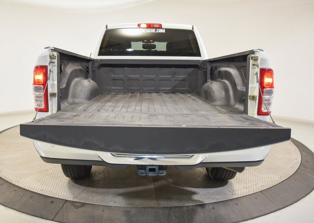 Used 2022 RAM 2500 Tradesman w/ Chrome Appearance Group image 11