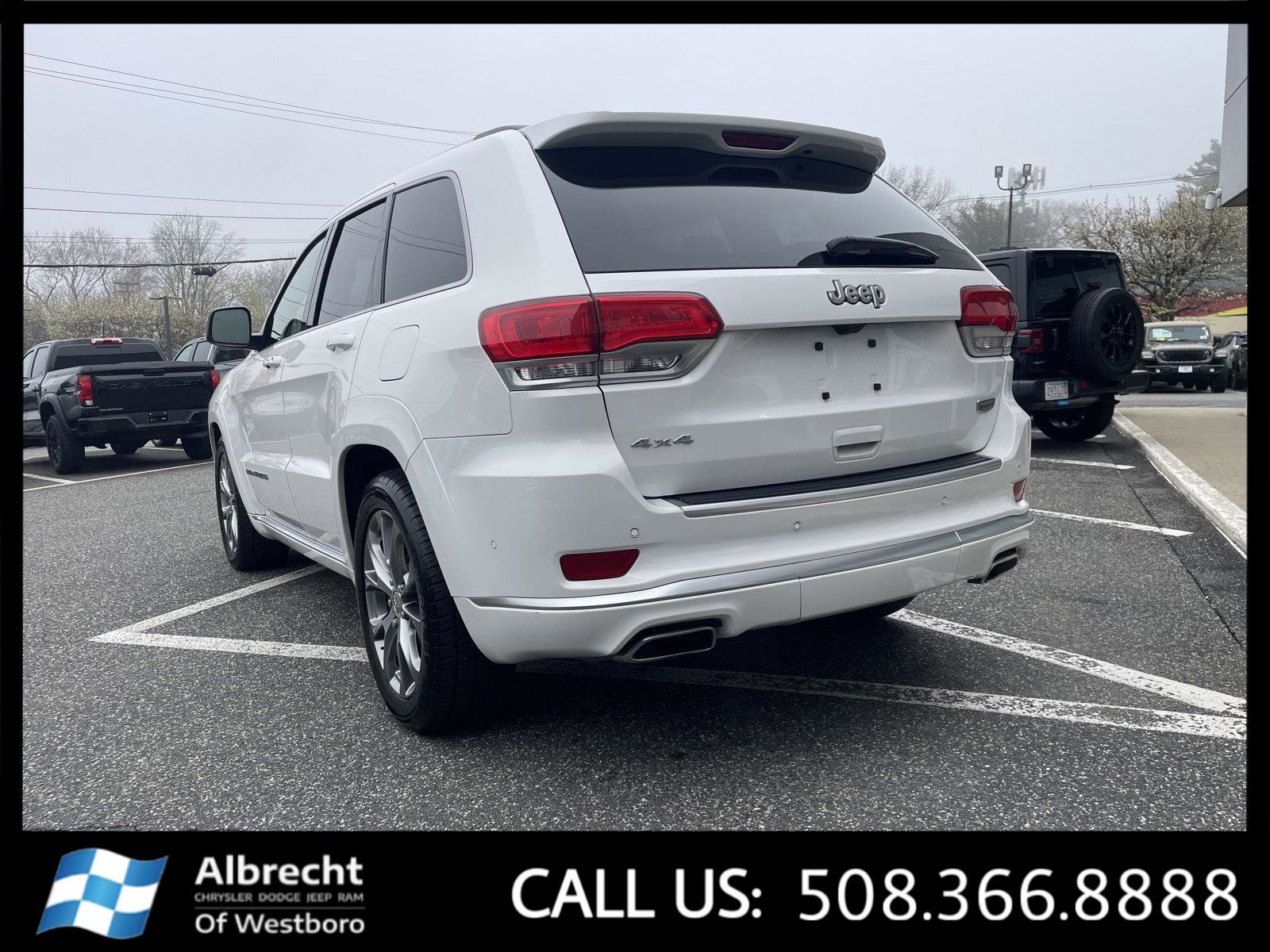 Used 2021 Jeep Grand Cherokee Summit w/ Platinum Series Group image 3