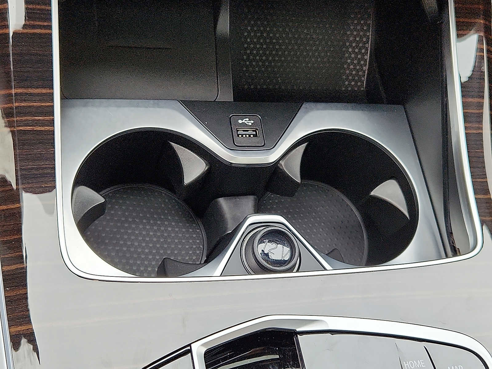 Certified 2024 BMW X7 xDrive40i w/ M Sport Package image 25