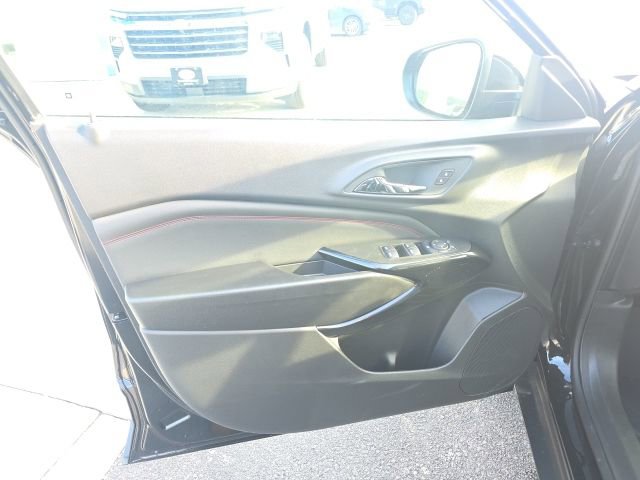 New 2026 Chevrolet Trax RS w/ Sunroof Package image 12
