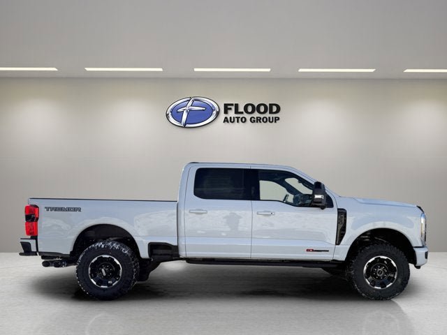 New 2026 Ford F350 Platinum w/ Tremor Off-Road Package AWD/4WD image 4