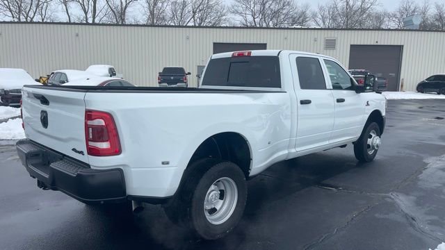 Used 2024 RAM 3500 Tradesman image 9