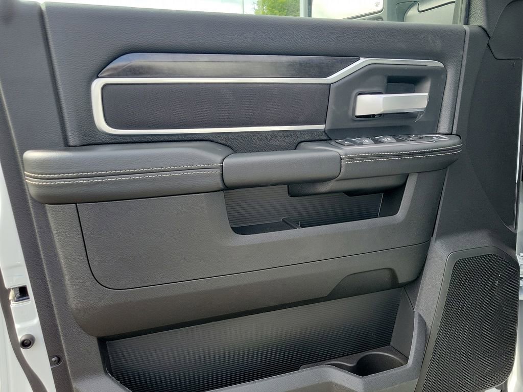 New 2024 RAM 3500 SLT w/ Quick Order Package 2YG SLT AWD/4WD image 8