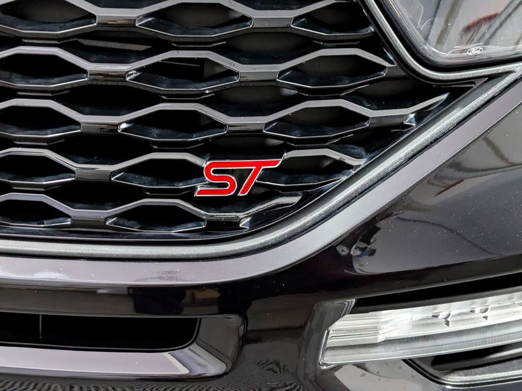 Used 2022 Ford Explorer ST w/ Equipment Group 401A image 13