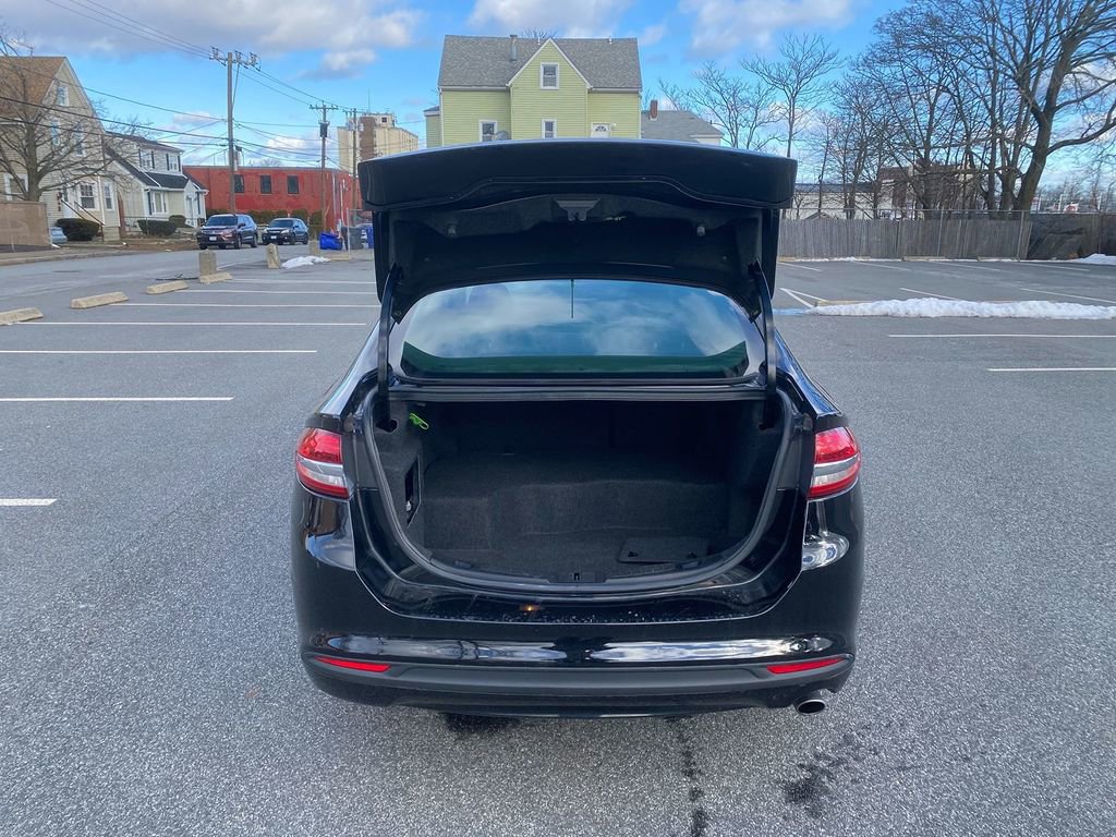 Used 2018 Ford Fusion S image 24