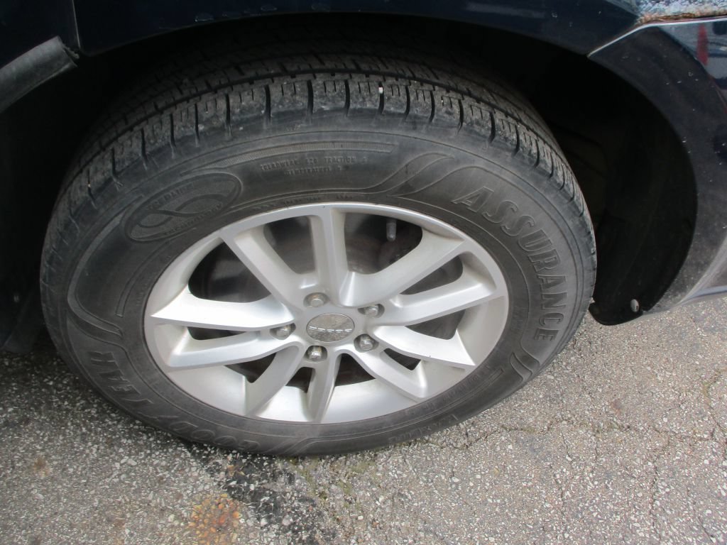Used 2014 Dodge Journey SXT AWD/4WD image 7