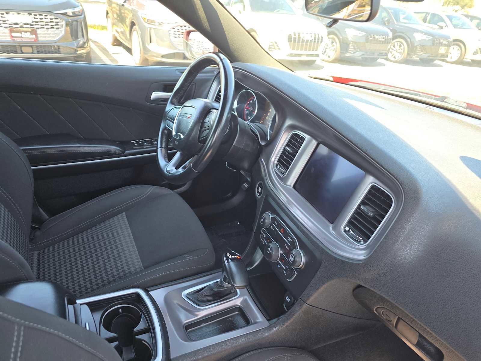 Used 2023 Dodge Charger SXT image 10