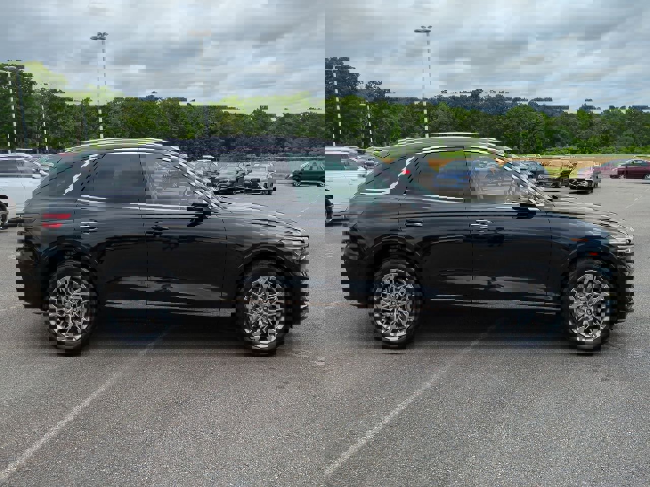 Certified 2025 Genesis GV70 2.5T w/ Select Package image 3