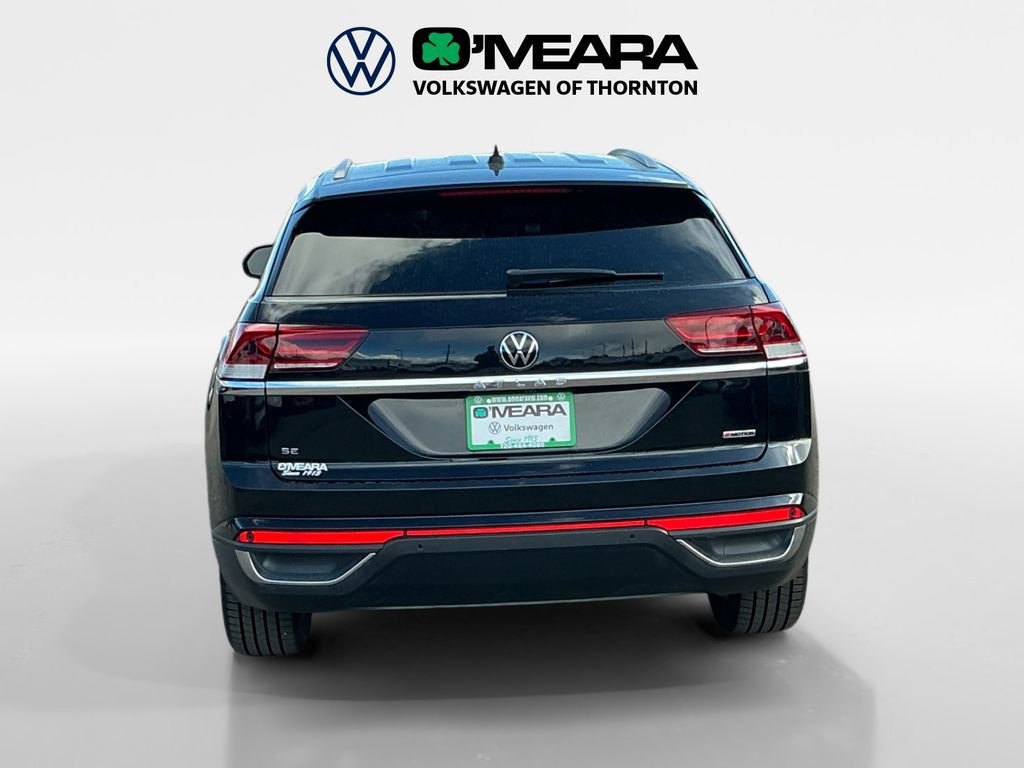 Used 2022 Volkswagen Atlas Cross Sport SE image 4