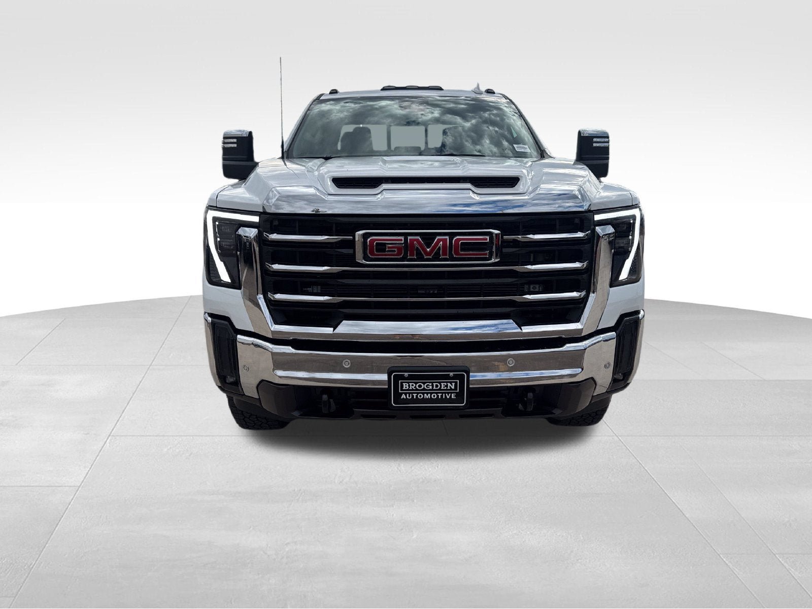 New 2026 GMC Sierra 3500 SLT w/ SLT Premium Package AWD/4WD image 19