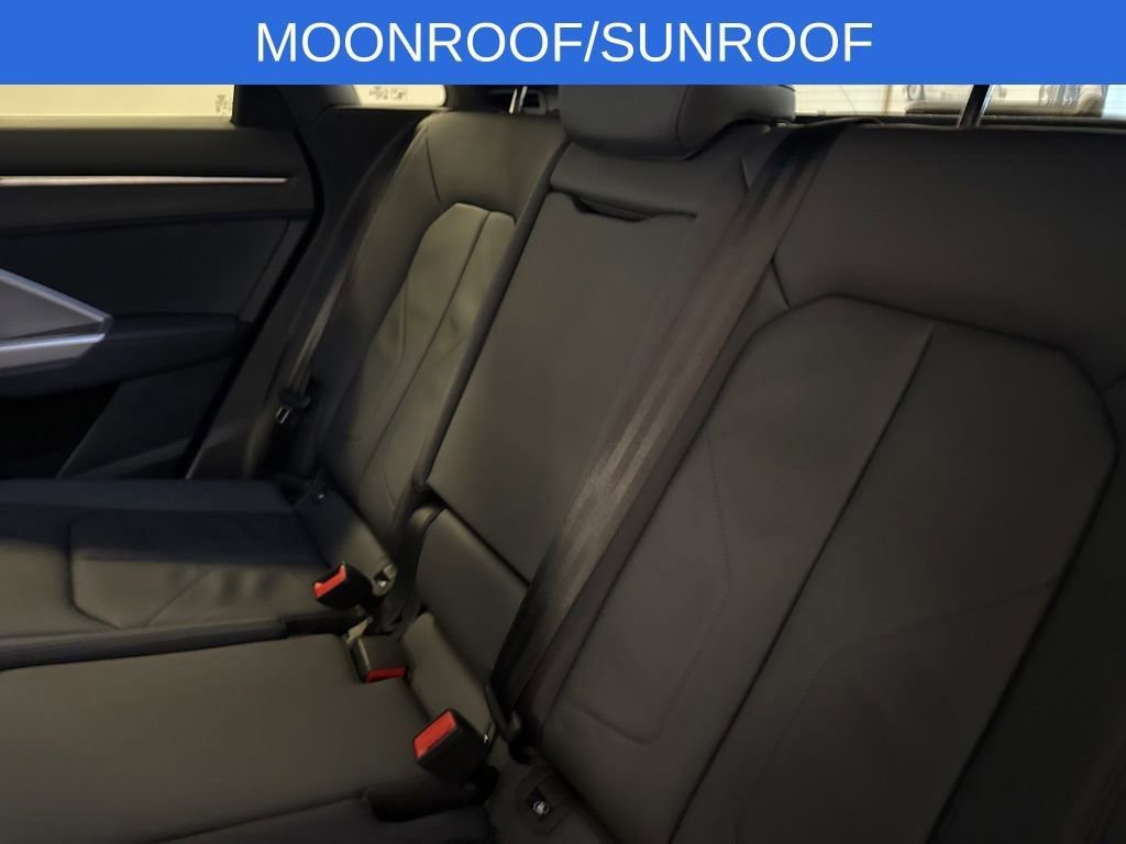 Used 2025 Audi Q3 2.0T Premium w/ Convenience Package image 18