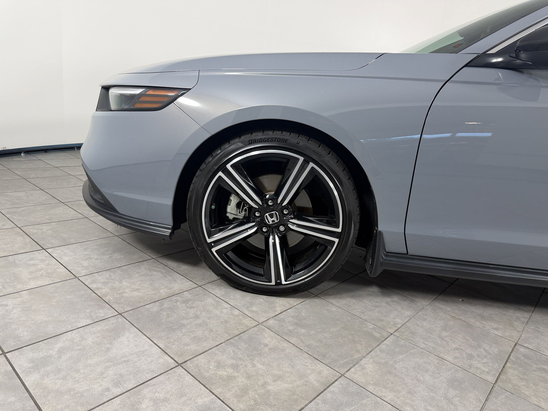 Used 2023 Honda Accord Sport image 12