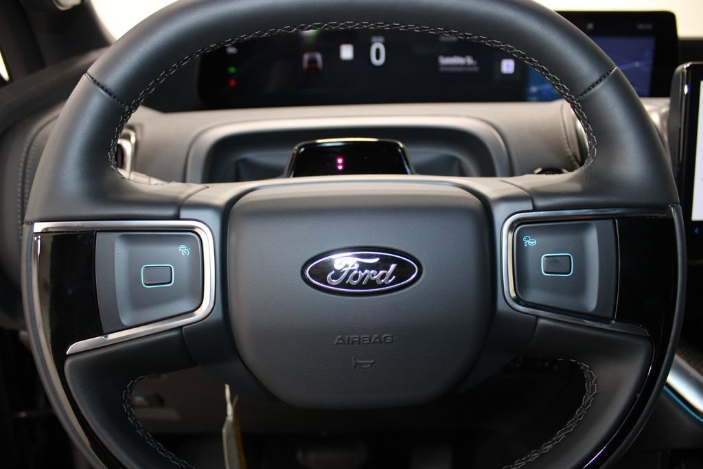 New 2025 Ford Expedition Platinum image 44