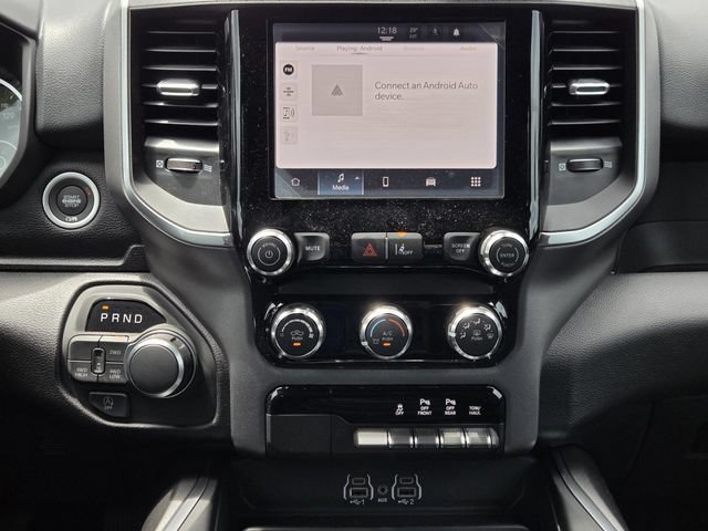 New 2026 RAM 1500 Express AWD/4WD image 16