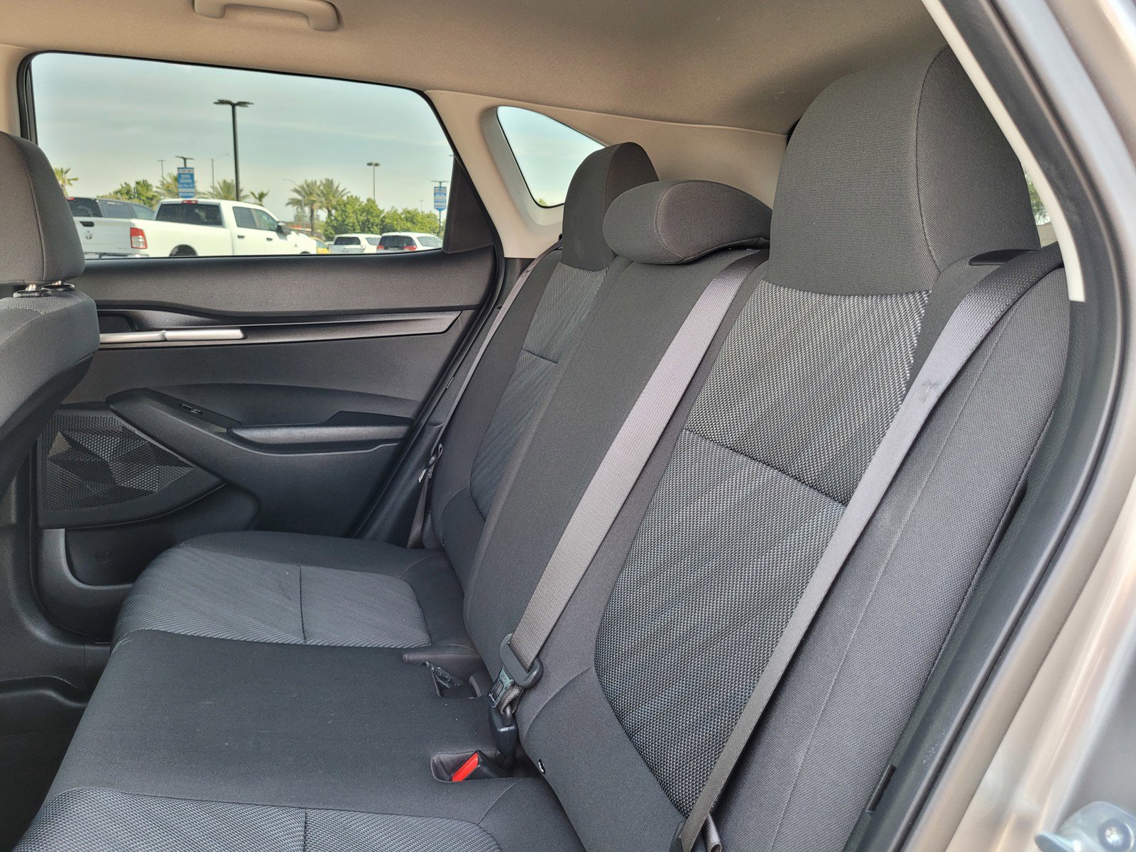 Used 2024 Kia Seltos LX AWD/4WD image 12