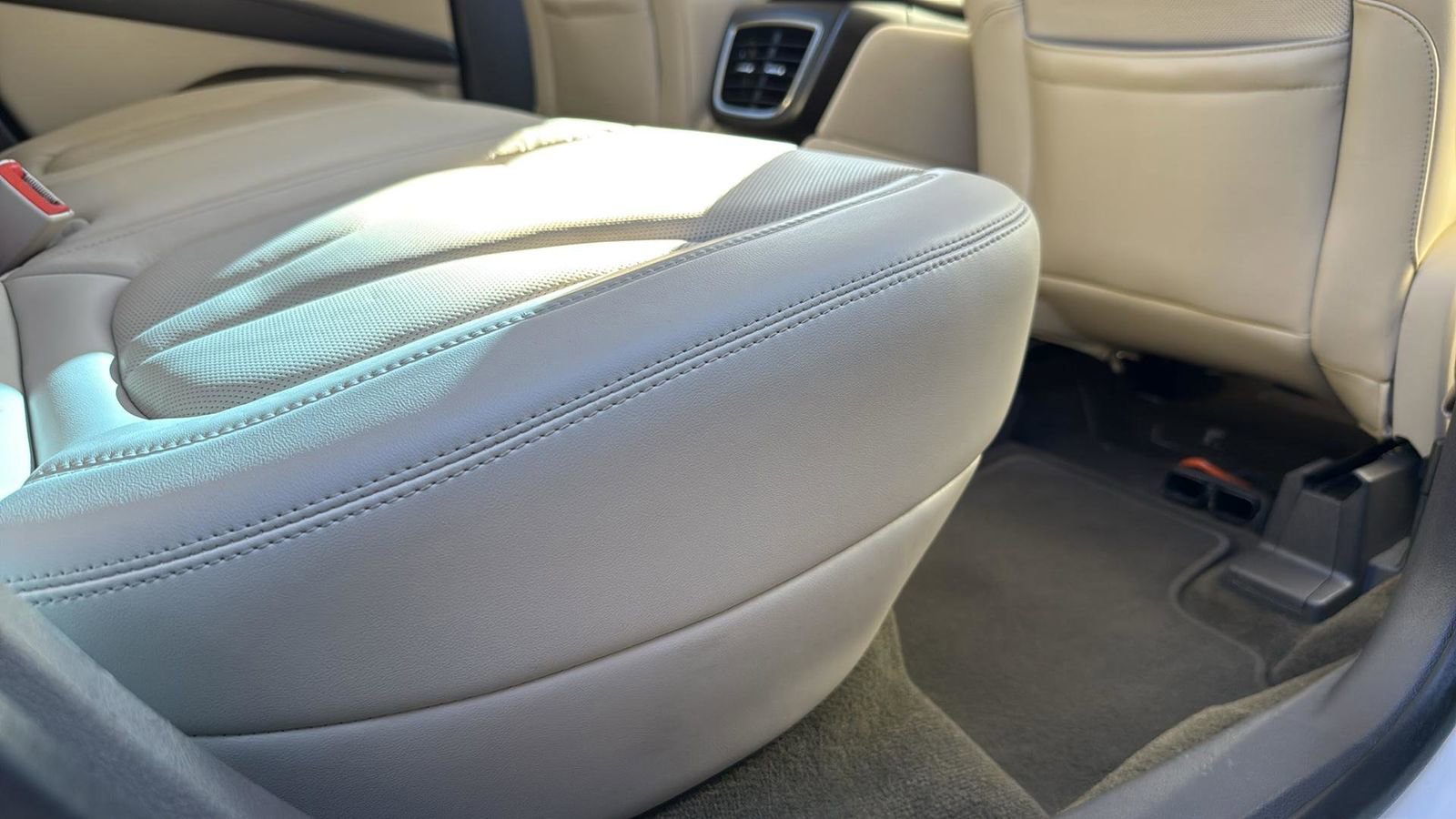 Used 2019 Lincoln Nautilus Reserve image 27