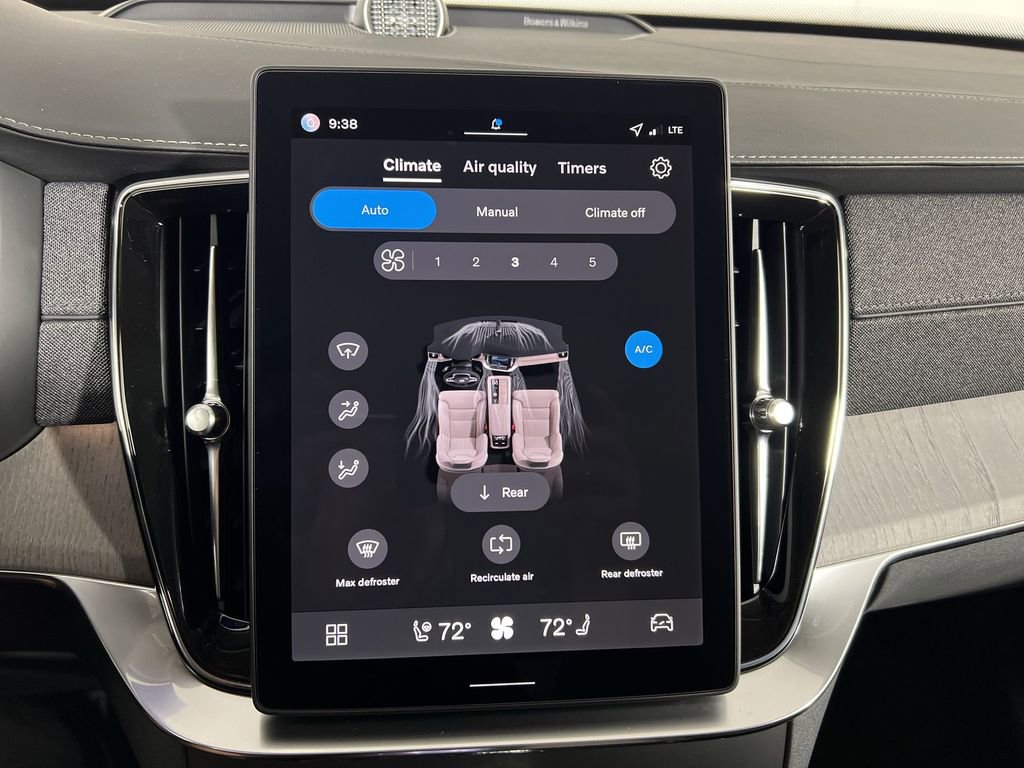 New 2026 Volvo XC90 B6 Ultra image 15
